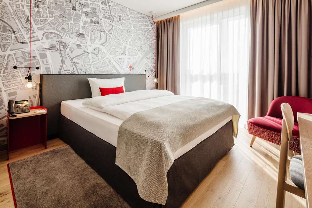 Intercityhotel Duisburg Room photo